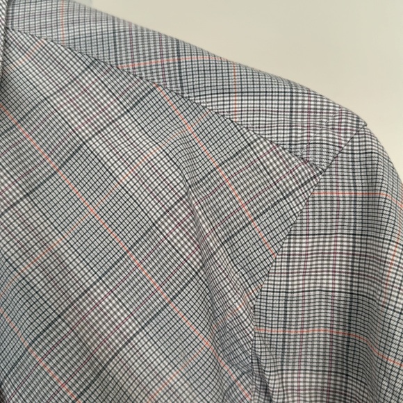 Express Small Classic Fit Dress Shirt - Picture 2 of 2